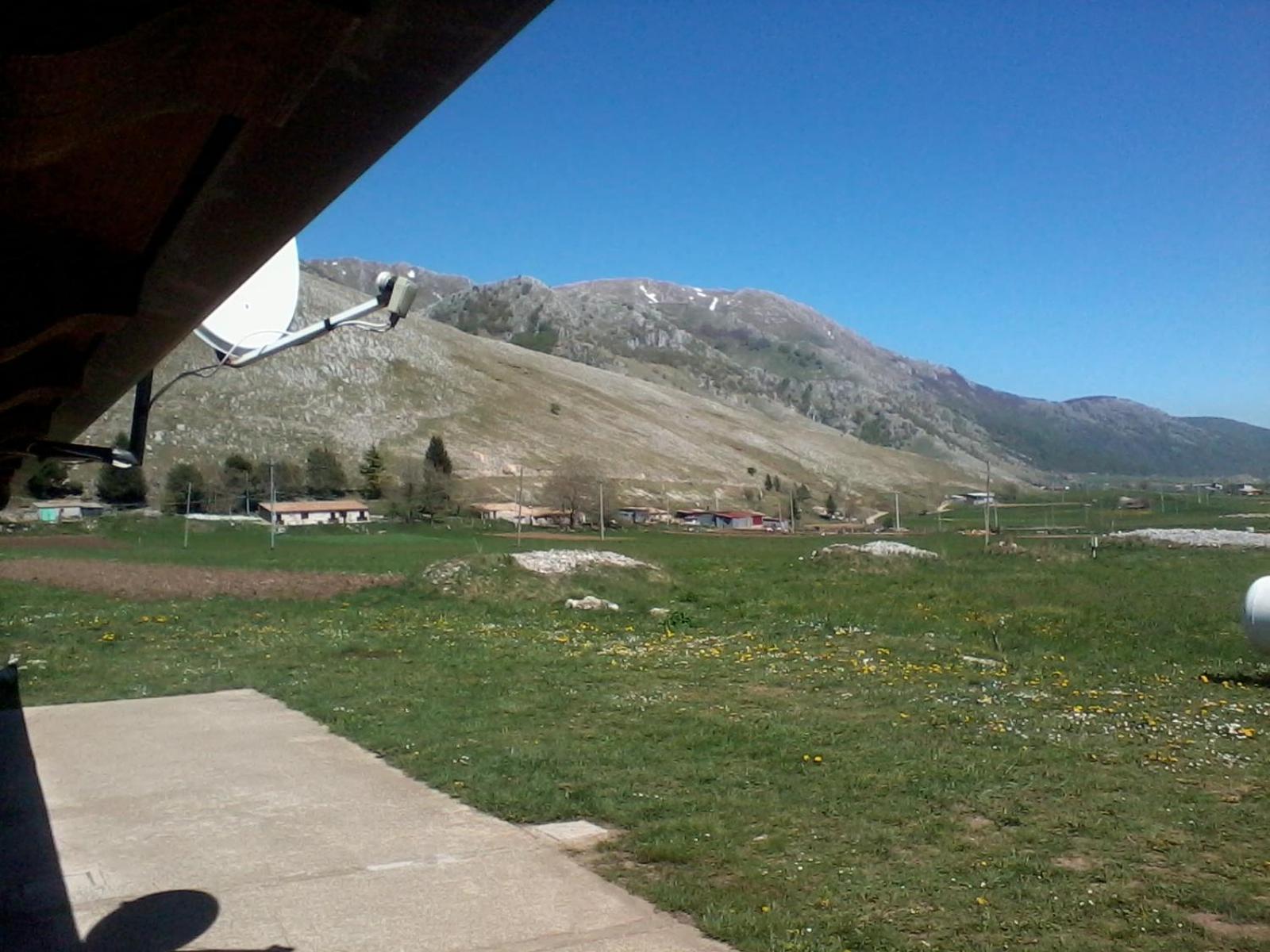 Chalet Vista Lago Hotel San Gregorio  Exterior photo